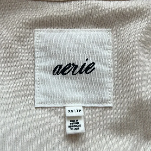 Aerie ribbed crop zip up - Picture 3 of 7